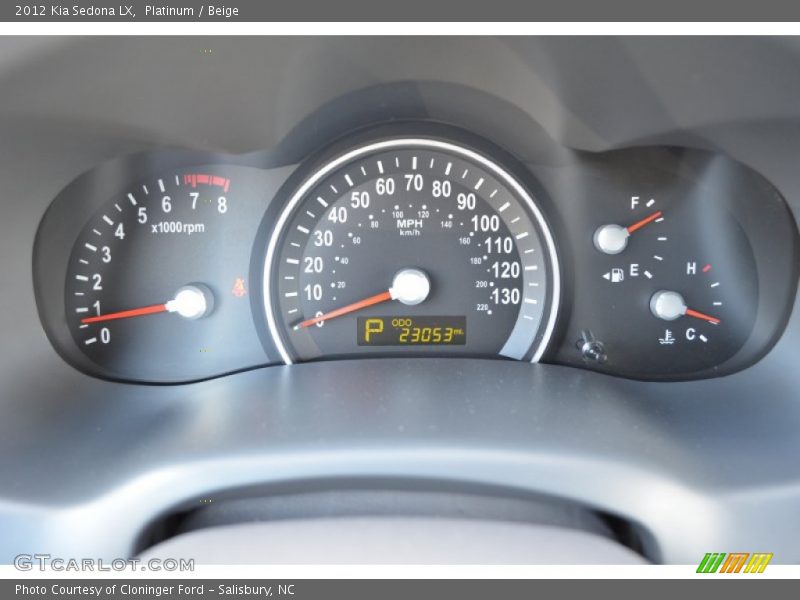 Platinum / Beige 2012 Kia Sedona LX