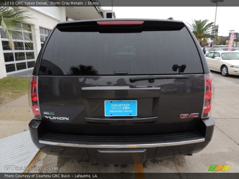 Storm Gray Metallic / Ebony 2010 GMC Yukon Denali