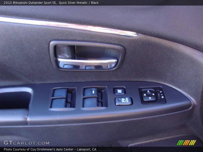 Quick Silver Metallic / Black 2013 Mitsubishi Outlander Sport SE