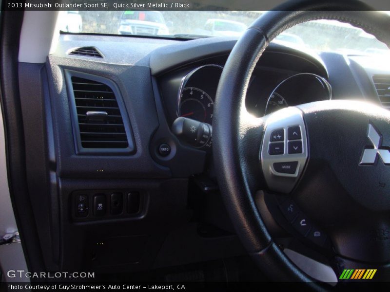 Quick Silver Metallic / Black 2013 Mitsubishi Outlander Sport SE