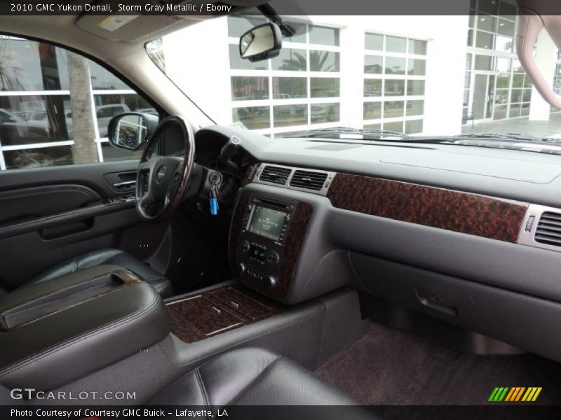 Storm Gray Metallic / Ebony 2010 GMC Yukon Denali