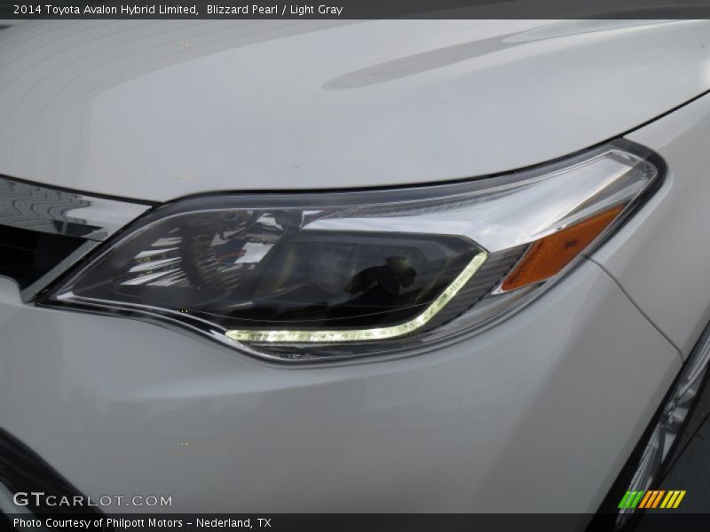 Blizzard Pearl / Light Gray 2014 Toyota Avalon Hybrid Limited