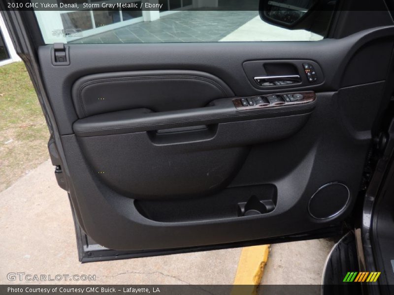 Storm Gray Metallic / Ebony 2010 GMC Yukon Denali