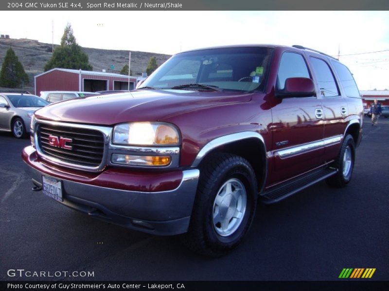 Sport Red Metallic / Neutral/Shale 2004 GMC Yukon SLE 4x4