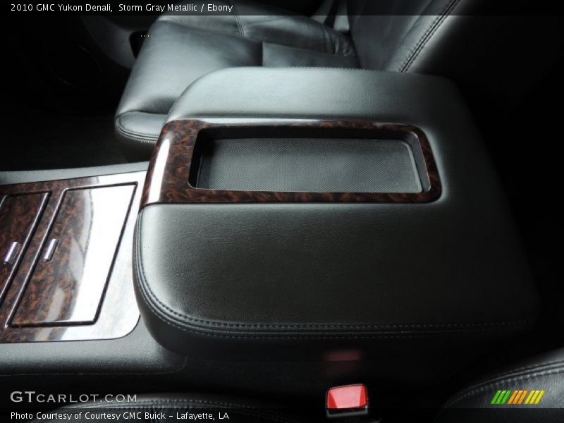 Storm Gray Metallic / Ebony 2010 GMC Yukon Denali