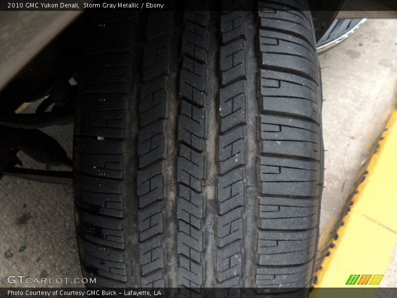 Storm Gray Metallic / Ebony 2010 GMC Yukon Denali