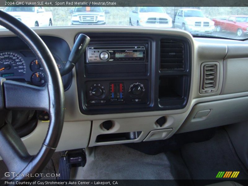 Sport Red Metallic / Neutral/Shale 2004 GMC Yukon SLE 4x4