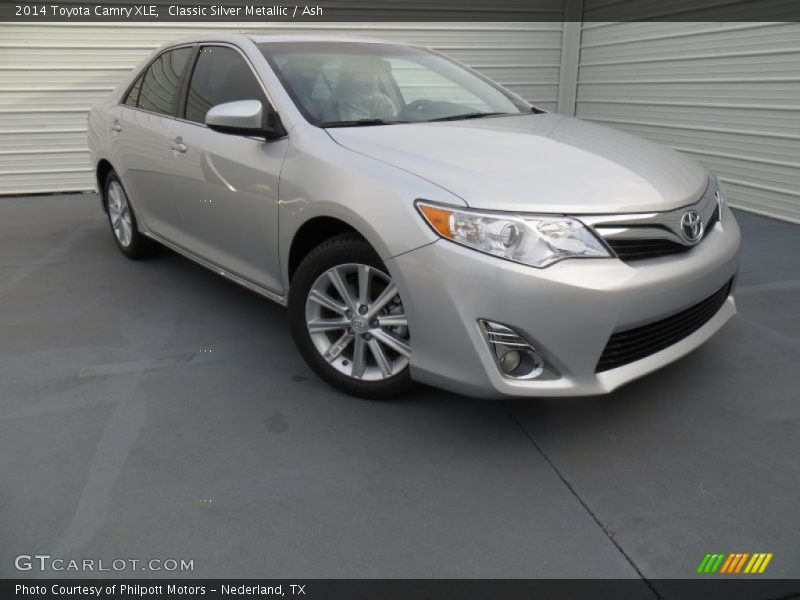 Classic Silver Metallic / Ash 2014 Toyota Camry XLE