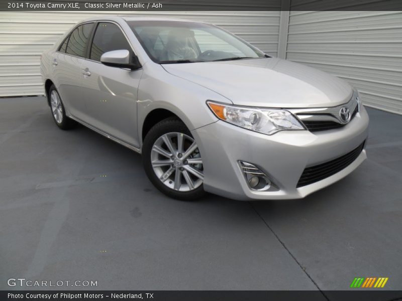 Classic Silver Metallic / Ash 2014 Toyota Camry XLE