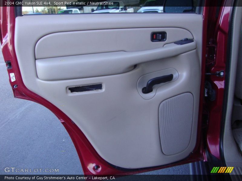 Sport Red Metallic / Neutral/Shale 2004 GMC Yukon SLE 4x4