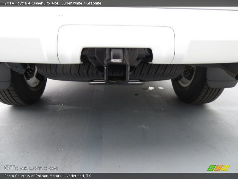 Super White / Graphite 2014 Toyota 4Runner SR5 4x4