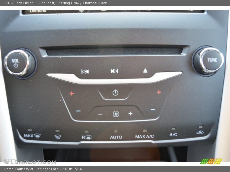 Sterling Gray / Charcoal Black 2014 Ford Fusion SE EcoBoost