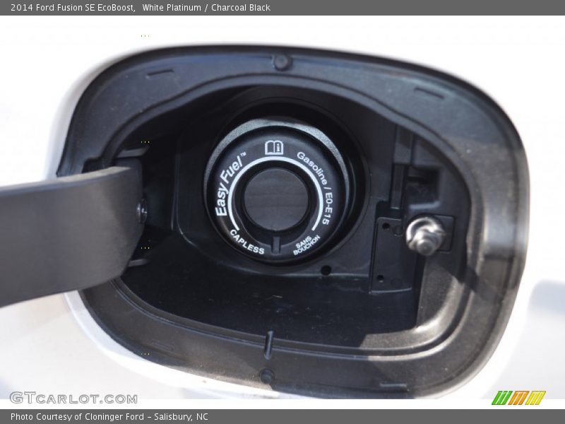 White Platinum / Charcoal Black 2014 Ford Fusion SE EcoBoost