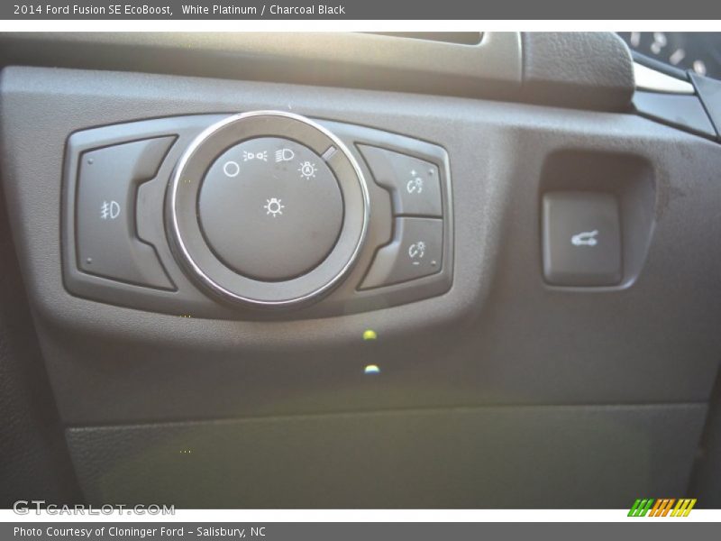 White Platinum / Charcoal Black 2014 Ford Fusion SE EcoBoost