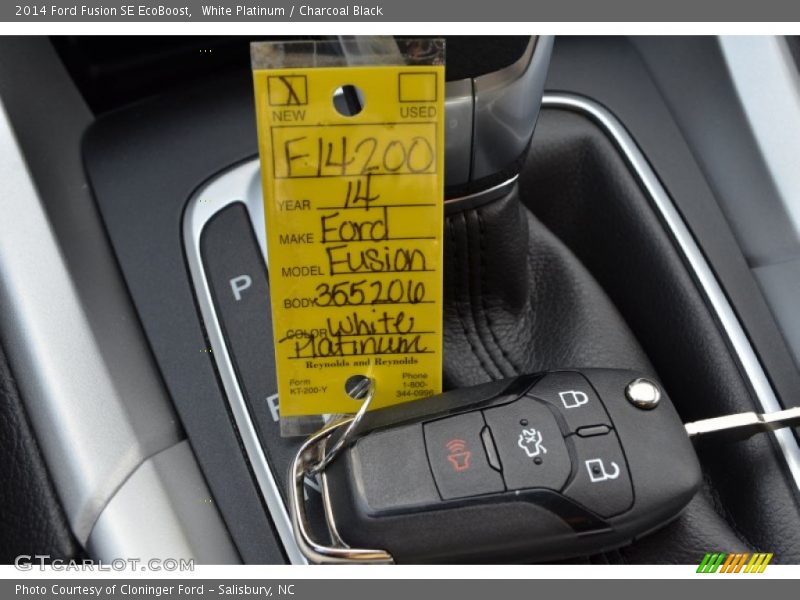 White Platinum / Charcoal Black 2014 Ford Fusion SE EcoBoost