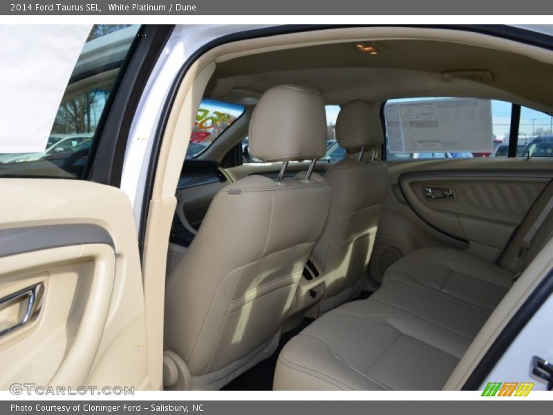 White Platinum / Dune 2014 Ford Taurus SEL
