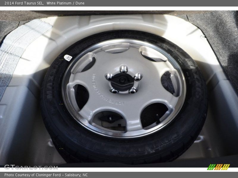 White Platinum / Dune 2014 Ford Taurus SEL