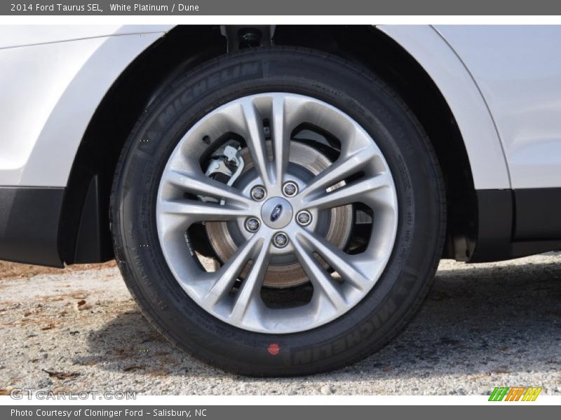 White Platinum / Dune 2014 Ford Taurus SEL