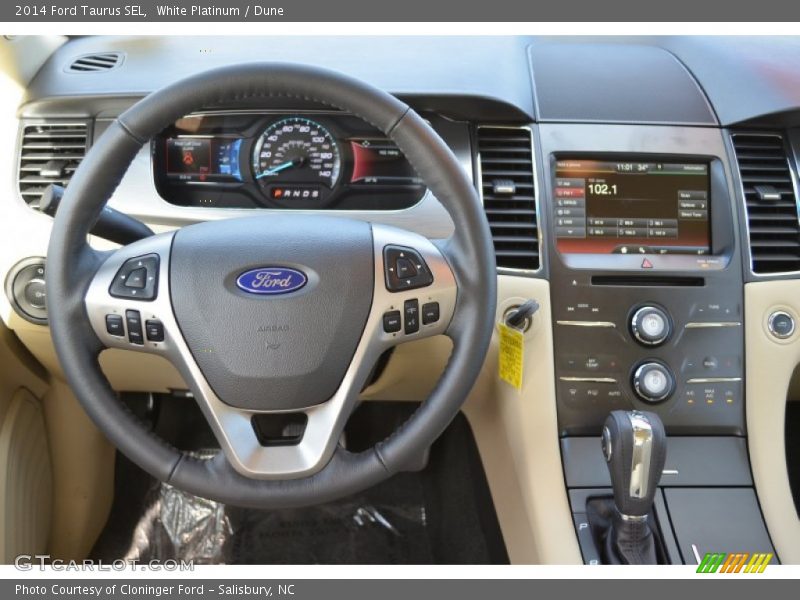 White Platinum / Dune 2014 Ford Taurus SEL