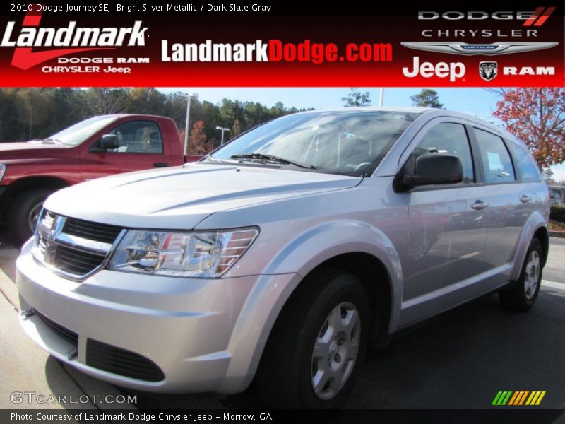 Bright Silver Metallic / Dark Slate Gray 2010 Dodge Journey SE