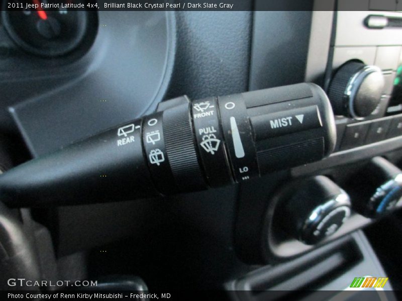 Brilliant Black Crystal Pearl / Dark Slate Gray 2011 Jeep Patriot Latitude 4x4