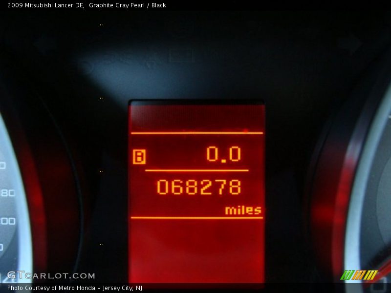 Graphite Gray Pearl / Black 2009 Mitsubishi Lancer DE
