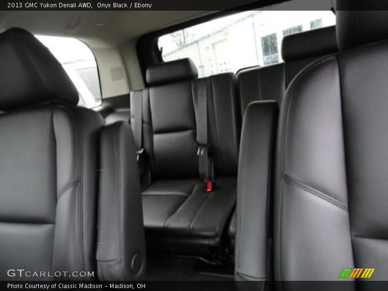 Onyx Black / Ebony 2013 GMC Yukon Denali AWD