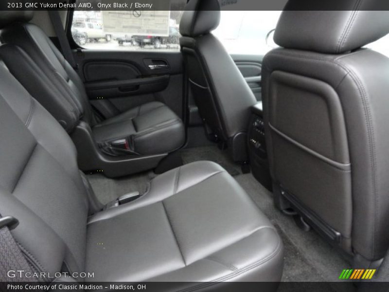 Onyx Black / Ebony 2013 GMC Yukon Denali AWD