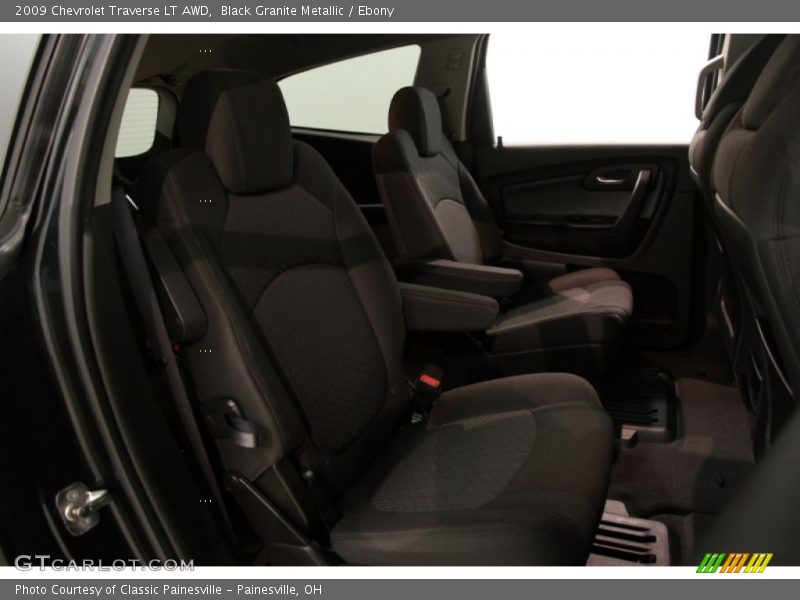 Black Granite Metallic / Ebony 2009 Chevrolet Traverse LT AWD