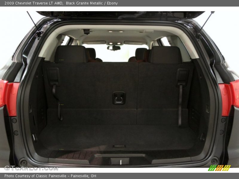 Black Granite Metallic / Ebony 2009 Chevrolet Traverse LT AWD