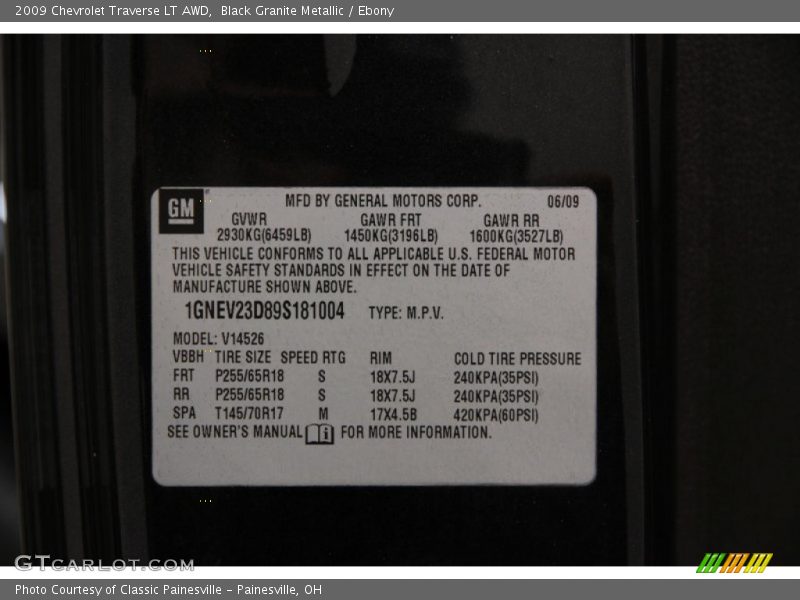 Black Granite Metallic / Ebony 2009 Chevrolet Traverse LT AWD