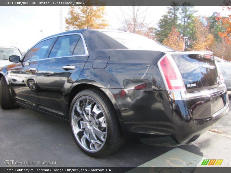 Gloss Black / Black 2011 Chrysler 300 Limited