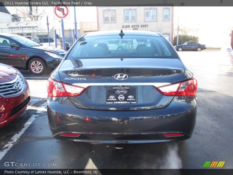 Pacific Blue Pearl / Gray 2011 Hyundai Sonata GLS