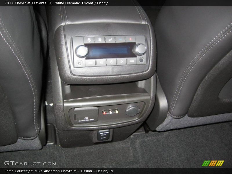 White Diamond Tricoat / Ebony 2014 Chevrolet Traverse LT