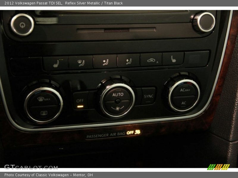 Reflex Silver Metallic / Titan Black 2012 Volkswagen Passat TDI SEL