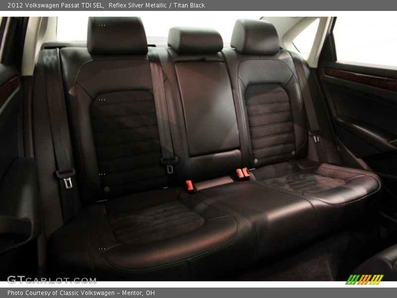 Reflex Silver Metallic / Titan Black 2012 Volkswagen Passat TDI SEL