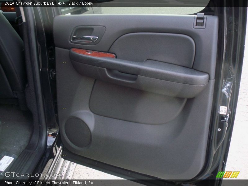 Black / Ebony 2014 Chevrolet Suburban LT 4x4