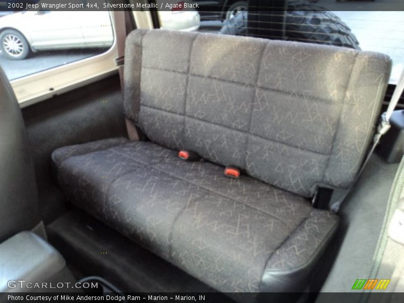 Silverstone Metallic / Agate Black 2002 Jeep Wrangler Sport 4x4