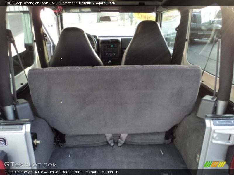 Silverstone Metallic / Agate Black 2002 Jeep Wrangler Sport 4x4