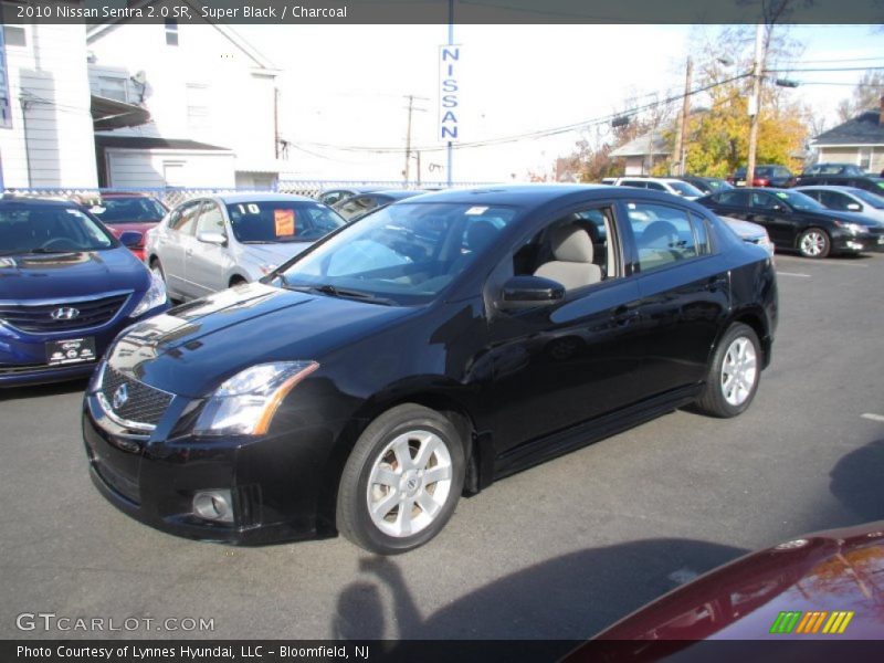 Super Black / Charcoal 2010 Nissan Sentra 2.0 SR
