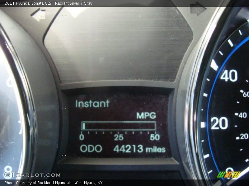 Radiant Silver / Gray 2011 Hyundai Sonata GLS