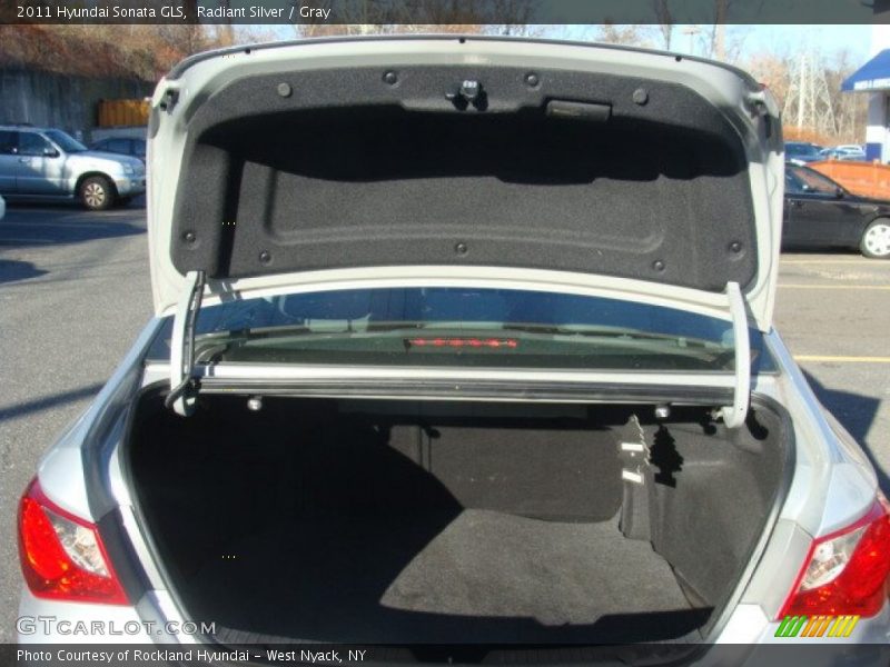 Radiant Silver / Gray 2011 Hyundai Sonata GLS