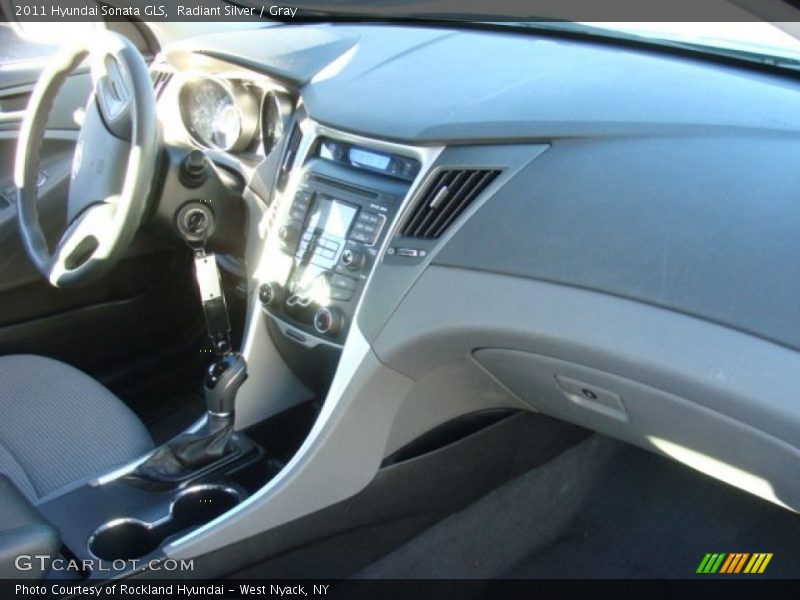 Radiant Silver / Gray 2011 Hyundai Sonata GLS