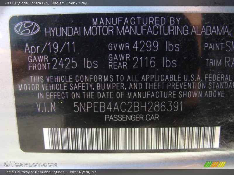 Radiant Silver / Gray 2011 Hyundai Sonata GLS