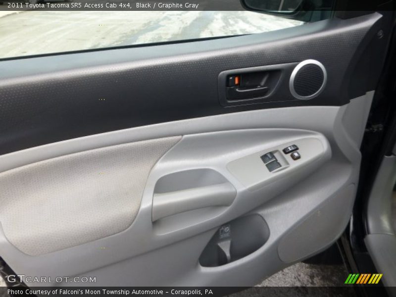 Black / Graphite Gray 2011 Toyota Tacoma SR5 Access Cab 4x4