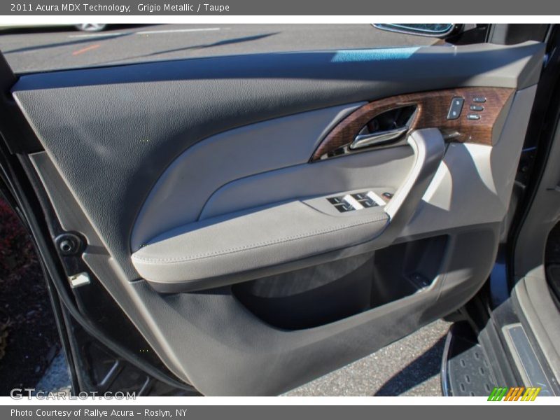 Grigio Metallic / Taupe 2011 Acura MDX Technology