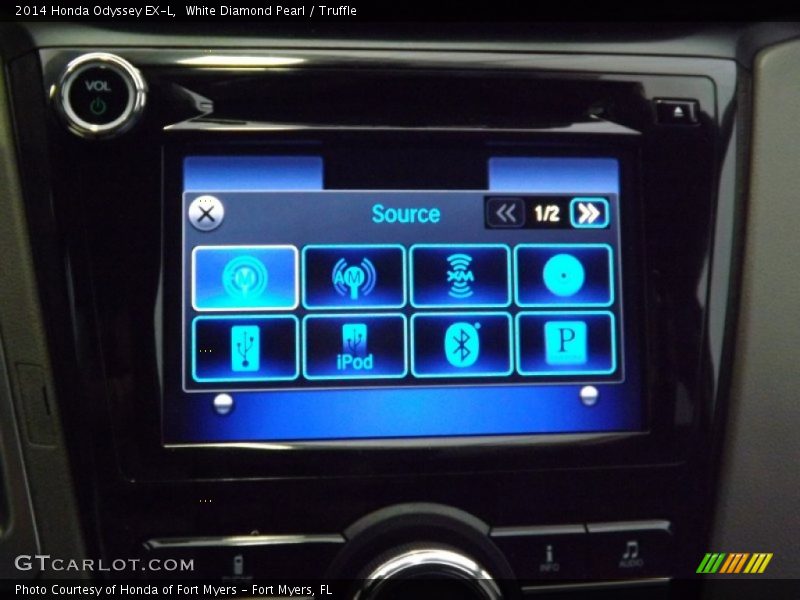 White Diamond Pearl / Truffle 2014 Honda Odyssey EX-L