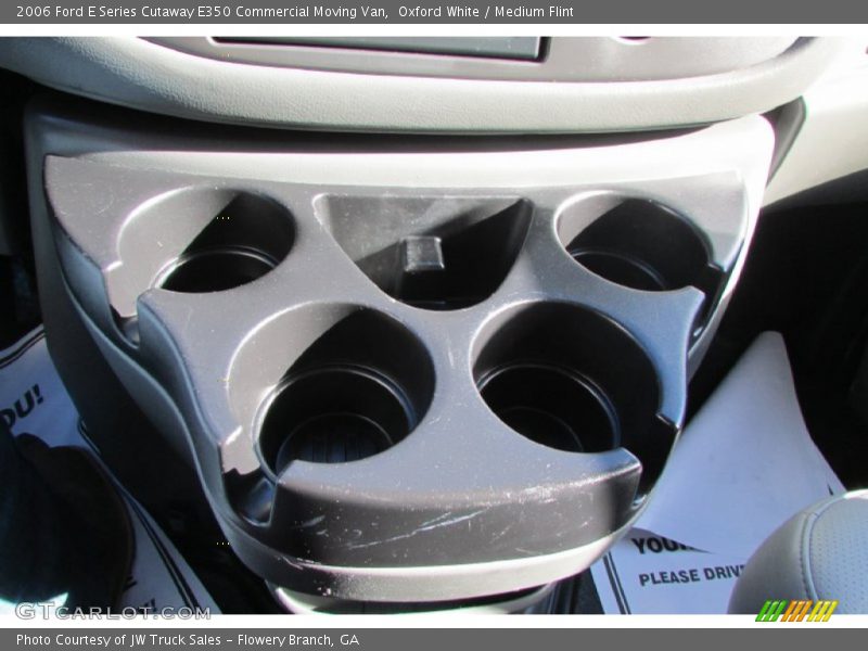Oxford White / Medium Flint 2006 Ford E Series Cutaway E350 Commercial Moving Van