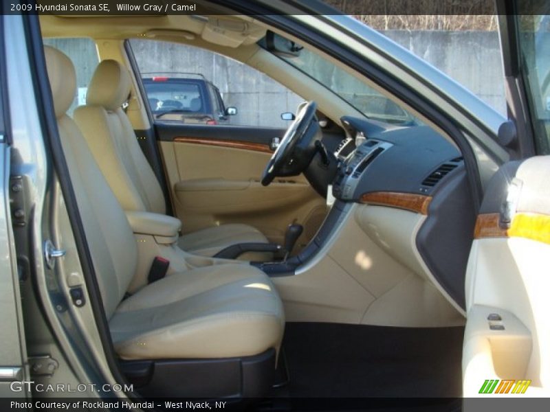 Willow Gray / Camel 2009 Hyundai Sonata SE