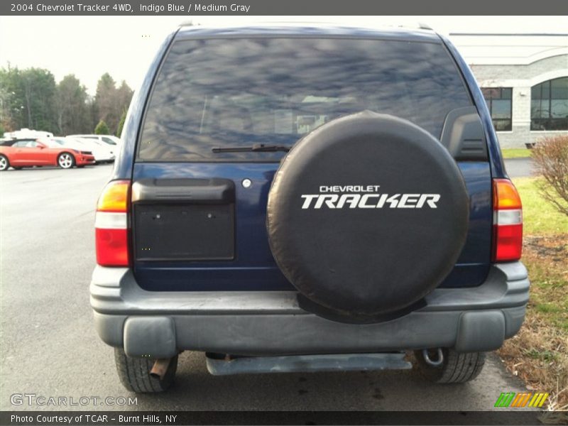 Indigo Blue / Medium Gray 2004 Chevrolet Tracker 4WD